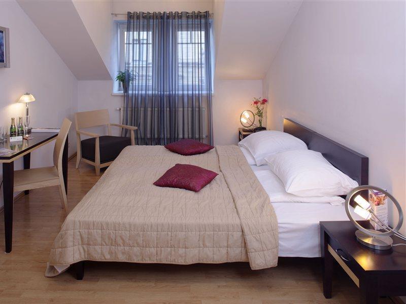 Rija Riga City Hotel Exterior foto